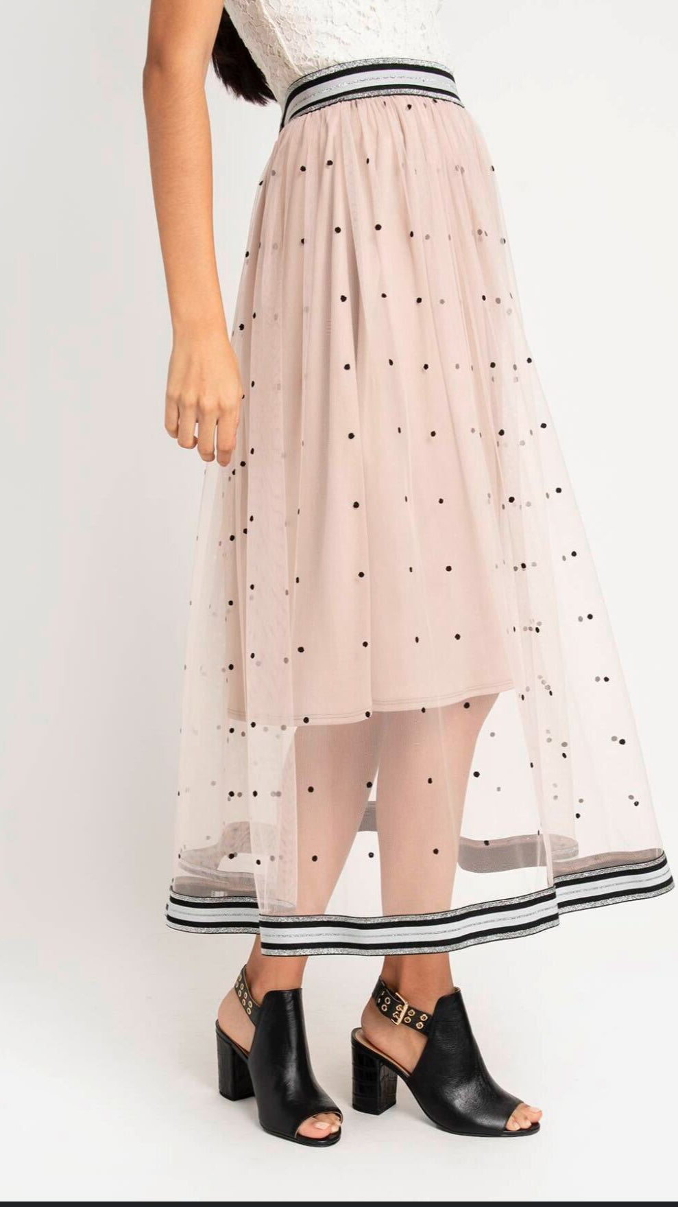 Falda midi con puntos / P8 image 0