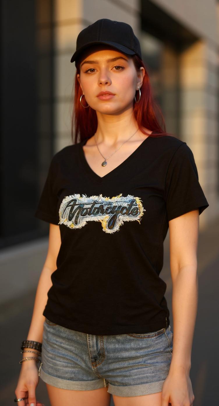 Camisa negra con estampado / P273 image 0