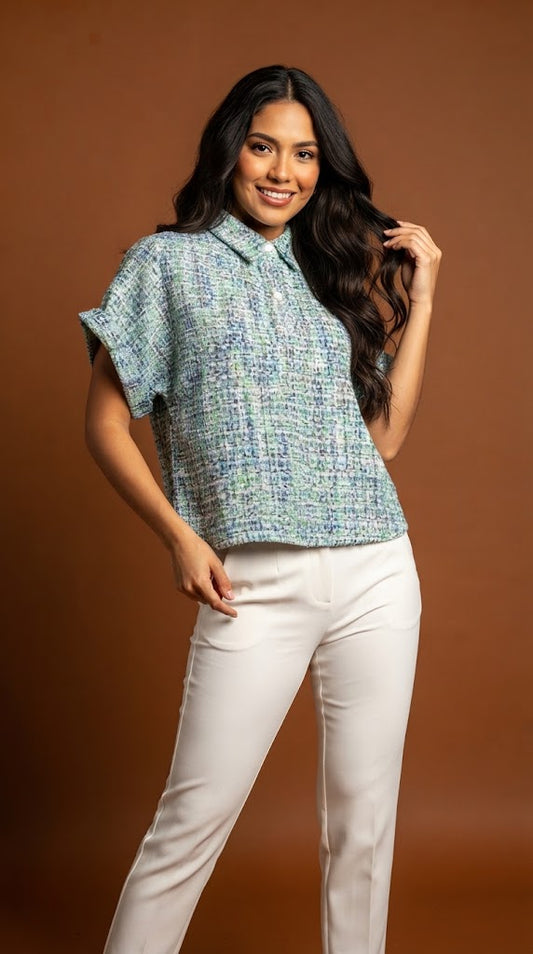 Blusa Estampada de Manga Corta con Cuello Camisero / ANB26049