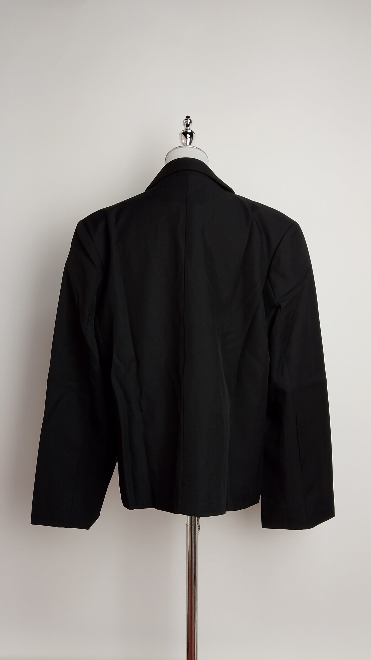 Blazer negro corte recto – ANBL2612