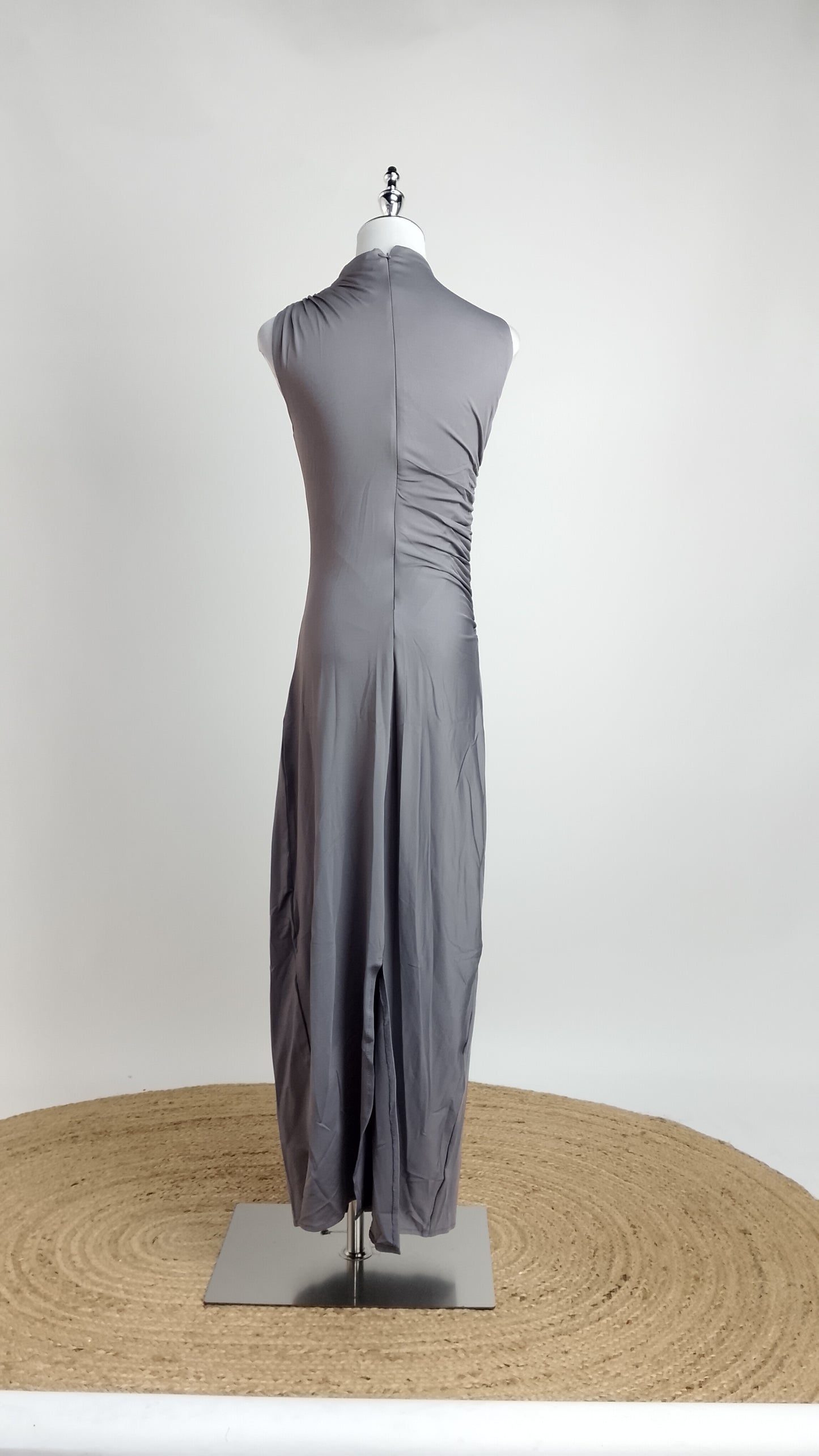 Vestido largo gris ajustado / ANV100