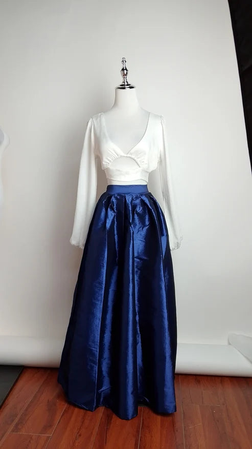 Blusa celeste con lazo + Falda azul satinada + Blazer Negro Formal Clásico /OUTEV83