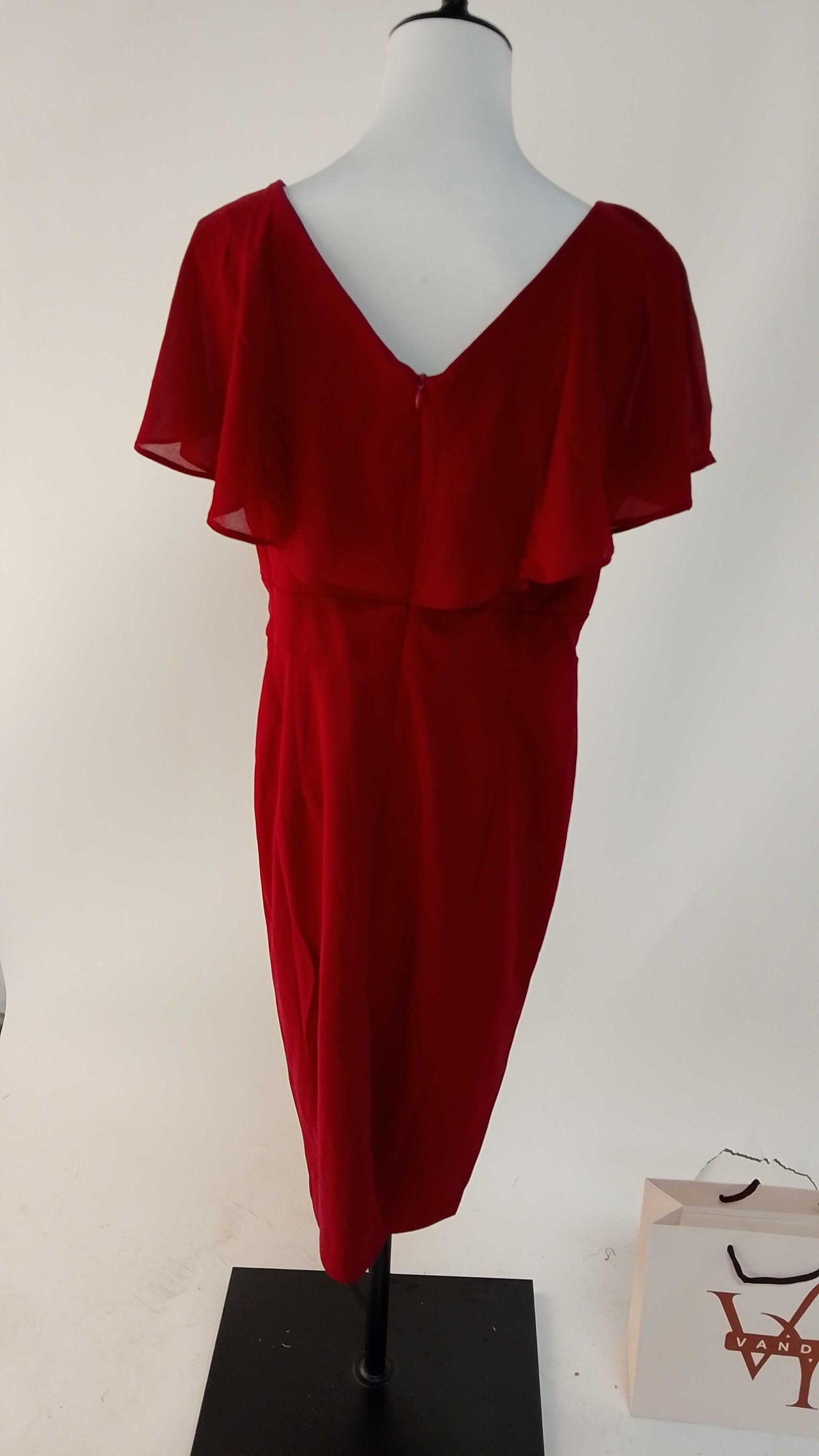 Vestido rojo vino con volante AOMEI / AO97