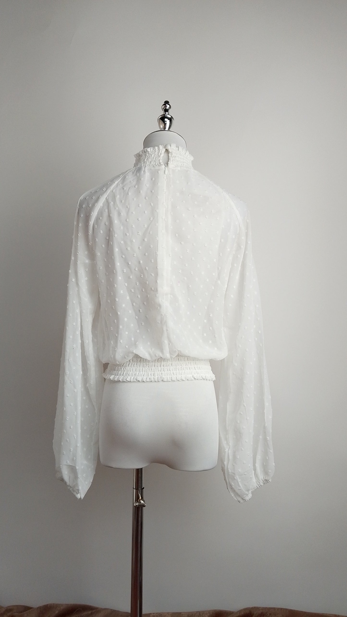 Blusa beige oversize relajada / ANB35