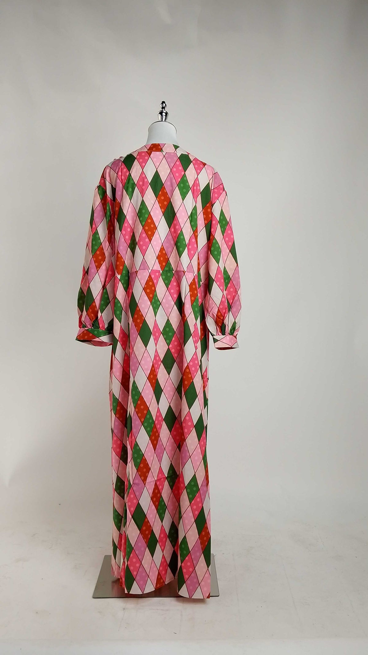 Vestido estampado con cuadros rosas y verdes AOMEI / AO91