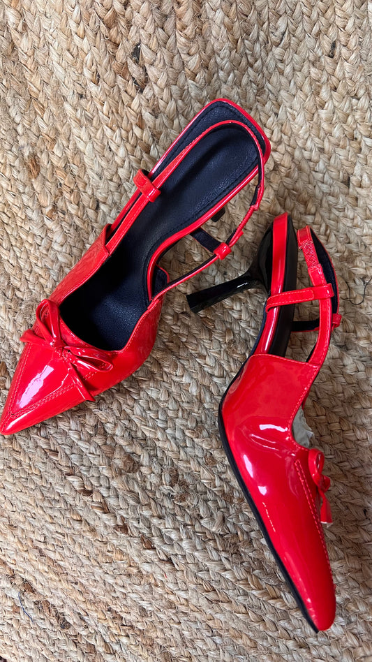 Zapatos Tacón Slingback Rojo Charol con Moño Elegante Z260110