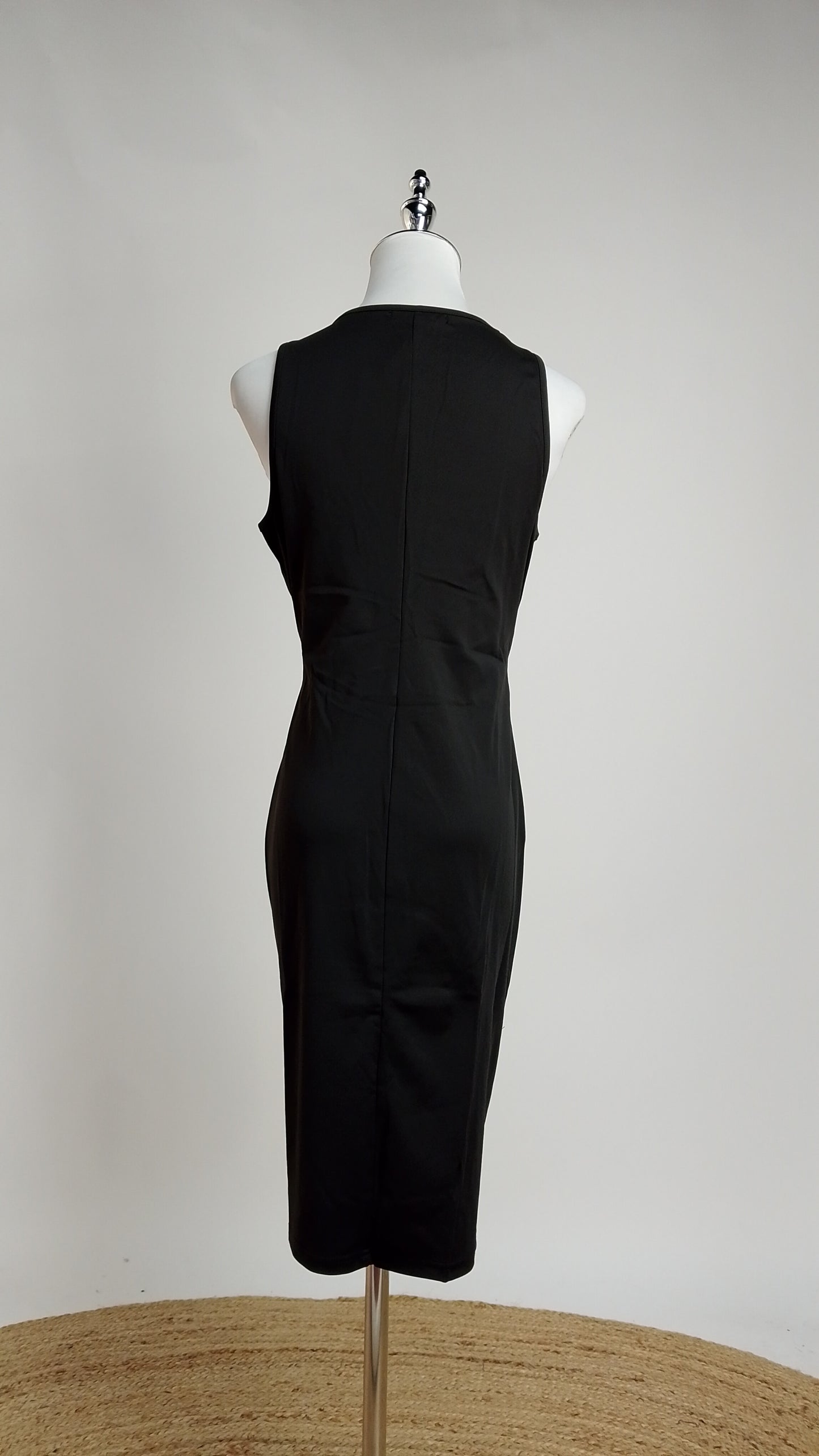 Vestido Negro Midi Elegante / L87A