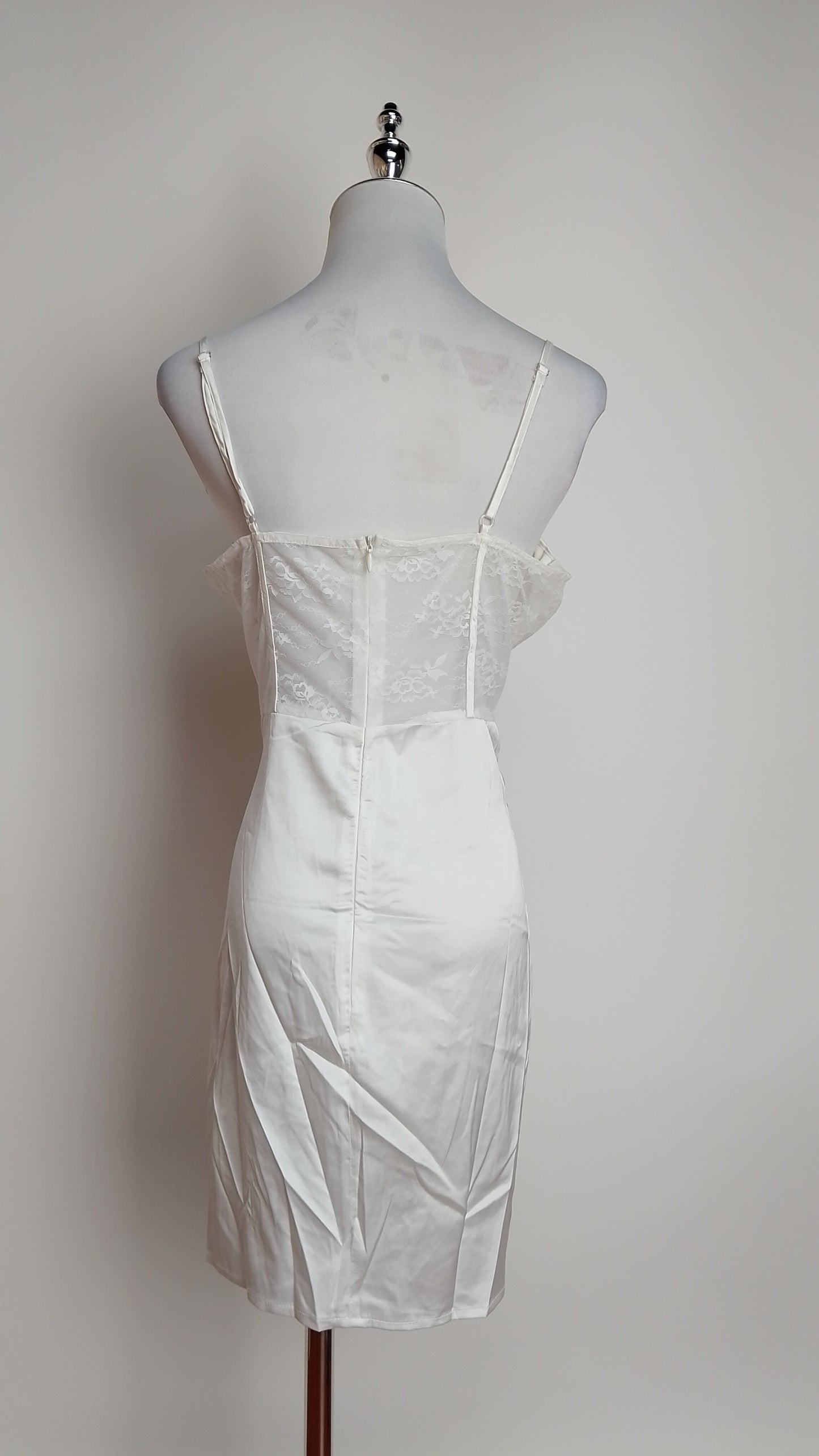 Vestido blanco corset ajustado/ UV49