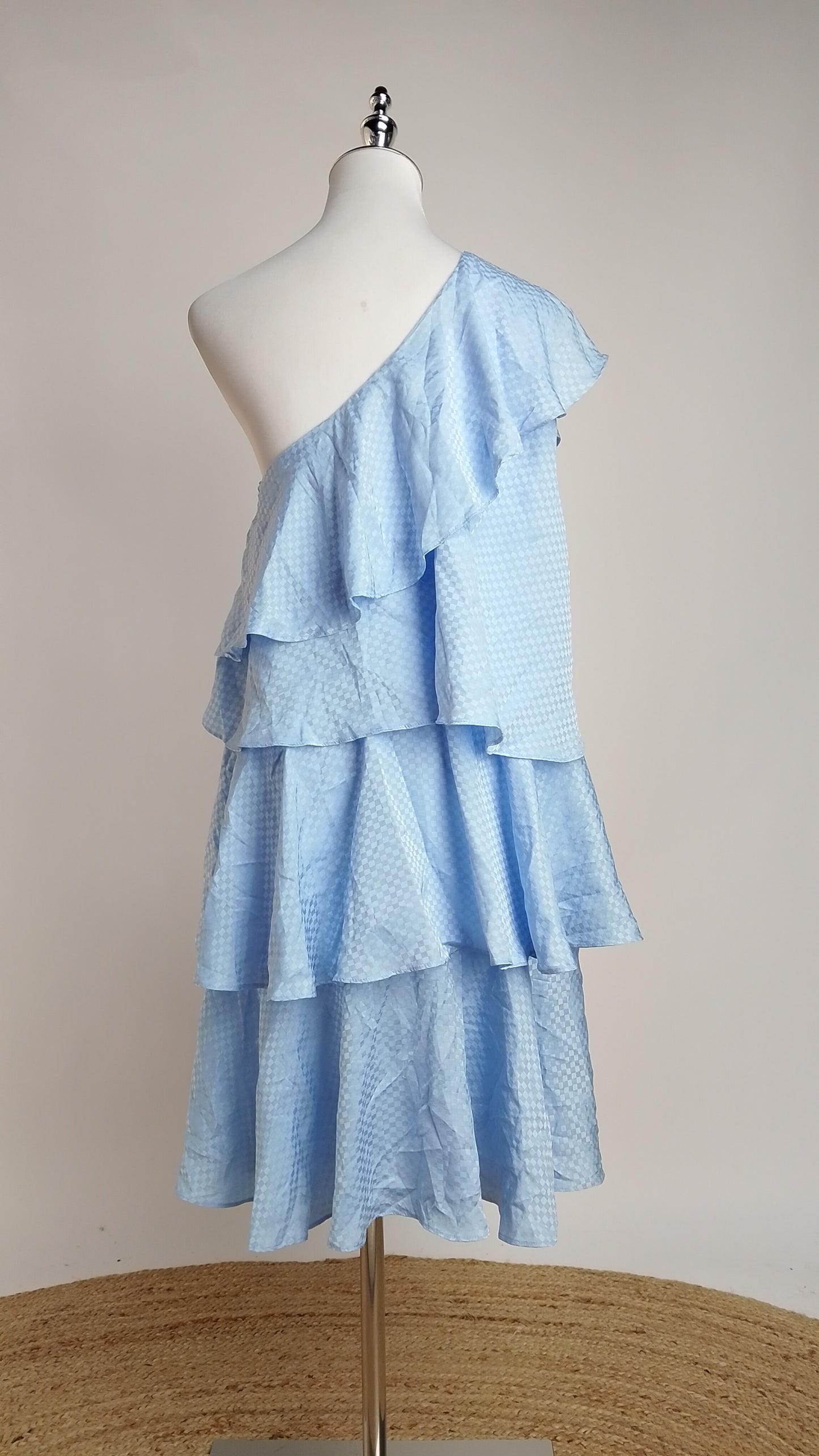 Vestido Azul Volantes Elegante / NOB15