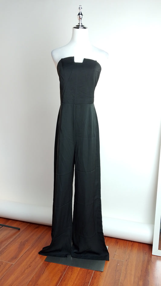 Enterizo negro strapless pierna ancha / UV81