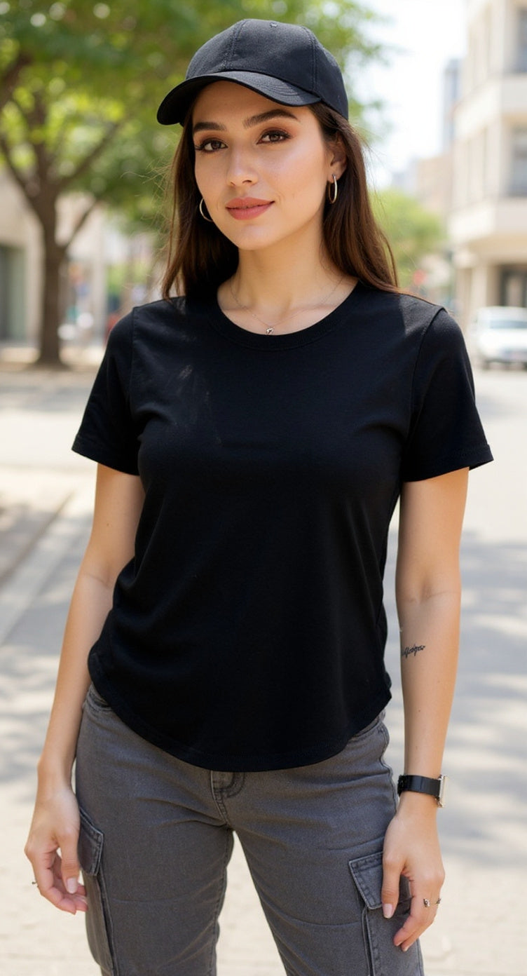 Camiseta negra básica / P266 image 0
