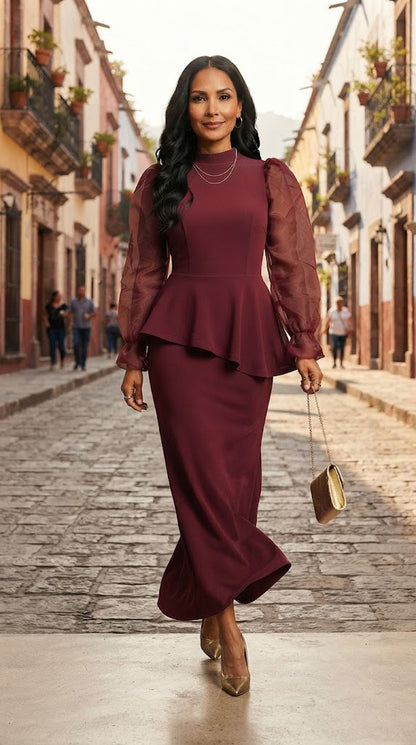 Vestido rojo con mangas de tul / AO43