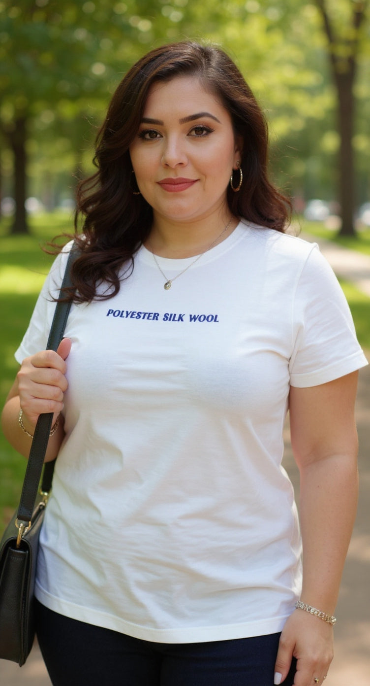 Camiseta blanca con texto / P371 image 0