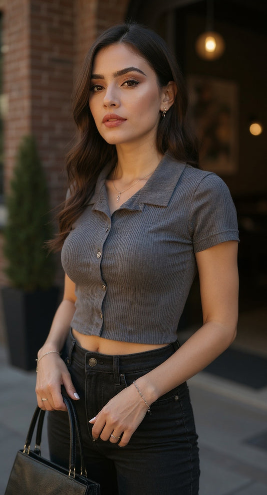 Top gris con botones / P308 image 0