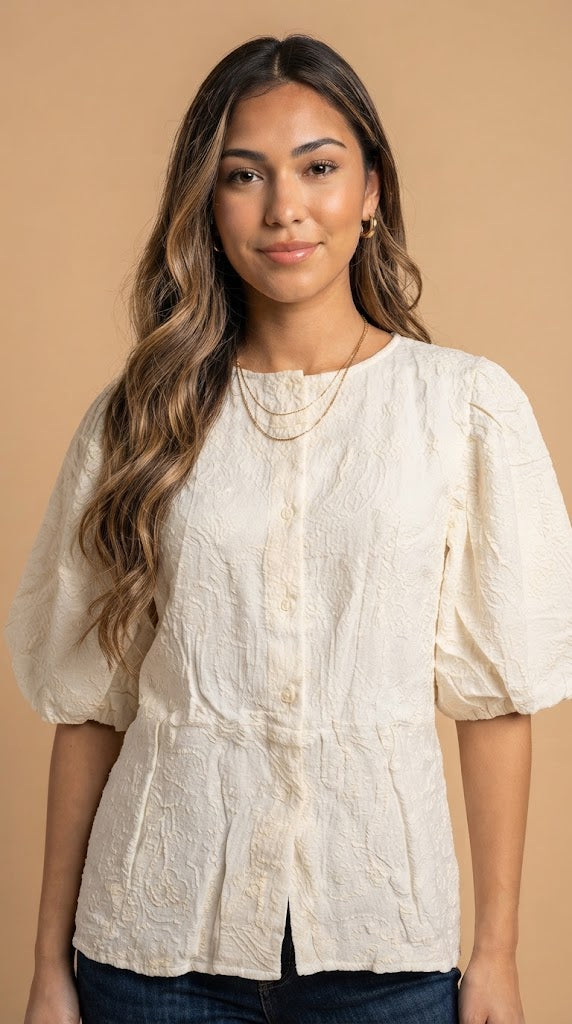 Blusa Crema Manga Abullonada / ANB26097