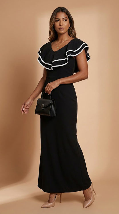 Vestido negro con cuello blanco / AO171