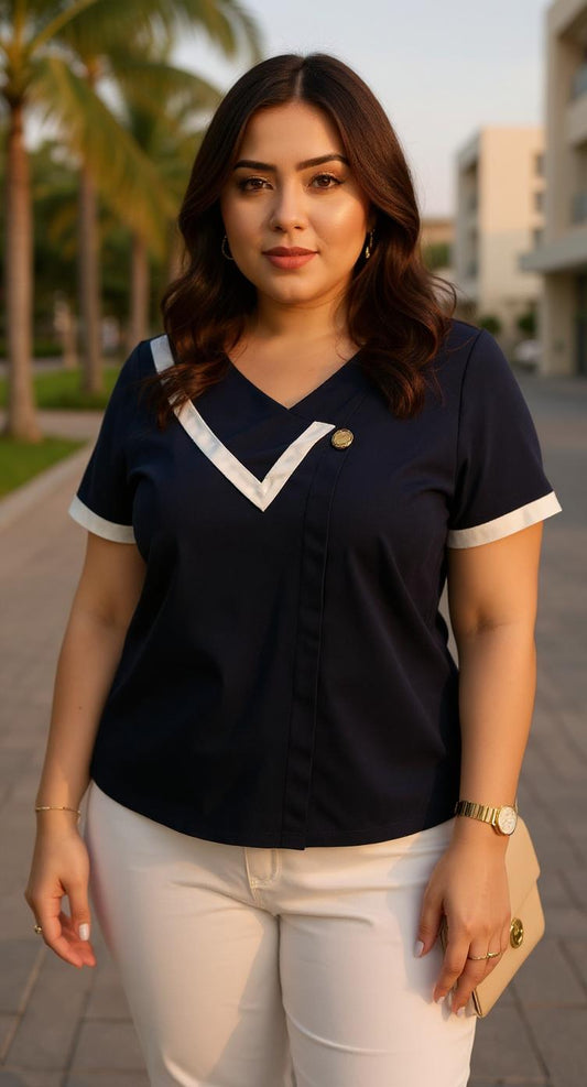 Blusa azul marino con V blanco / P158 image 0