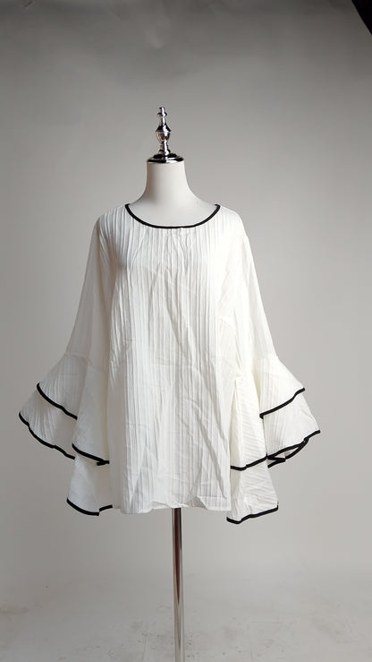 Blusa Blanco y Negro Elegante / SH100