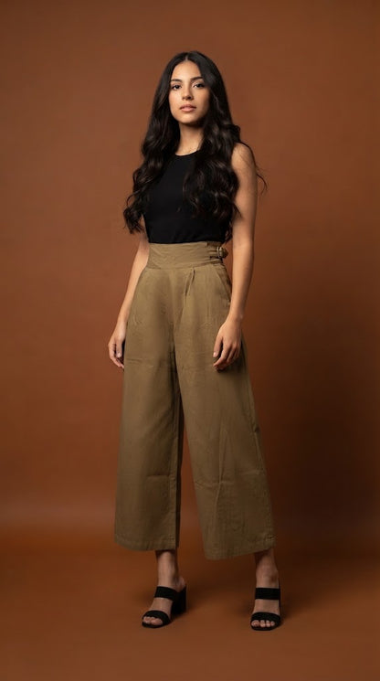 Pantalón beige cargo / ANE1001-38