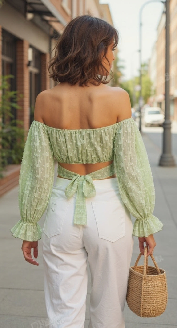 Top verde menta off-shoulder con volados / V1 image 1