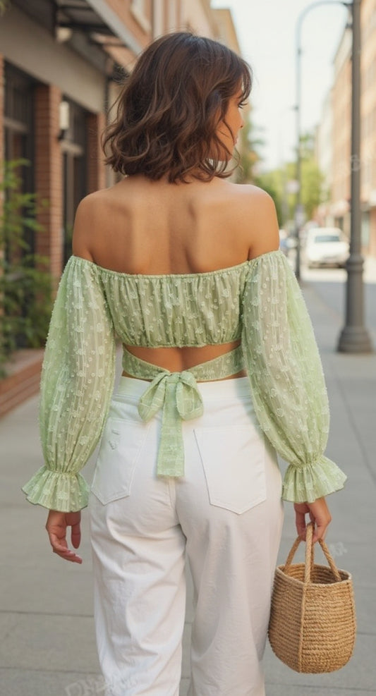 Top verde menta off-shoulder con volados / V1 image 1