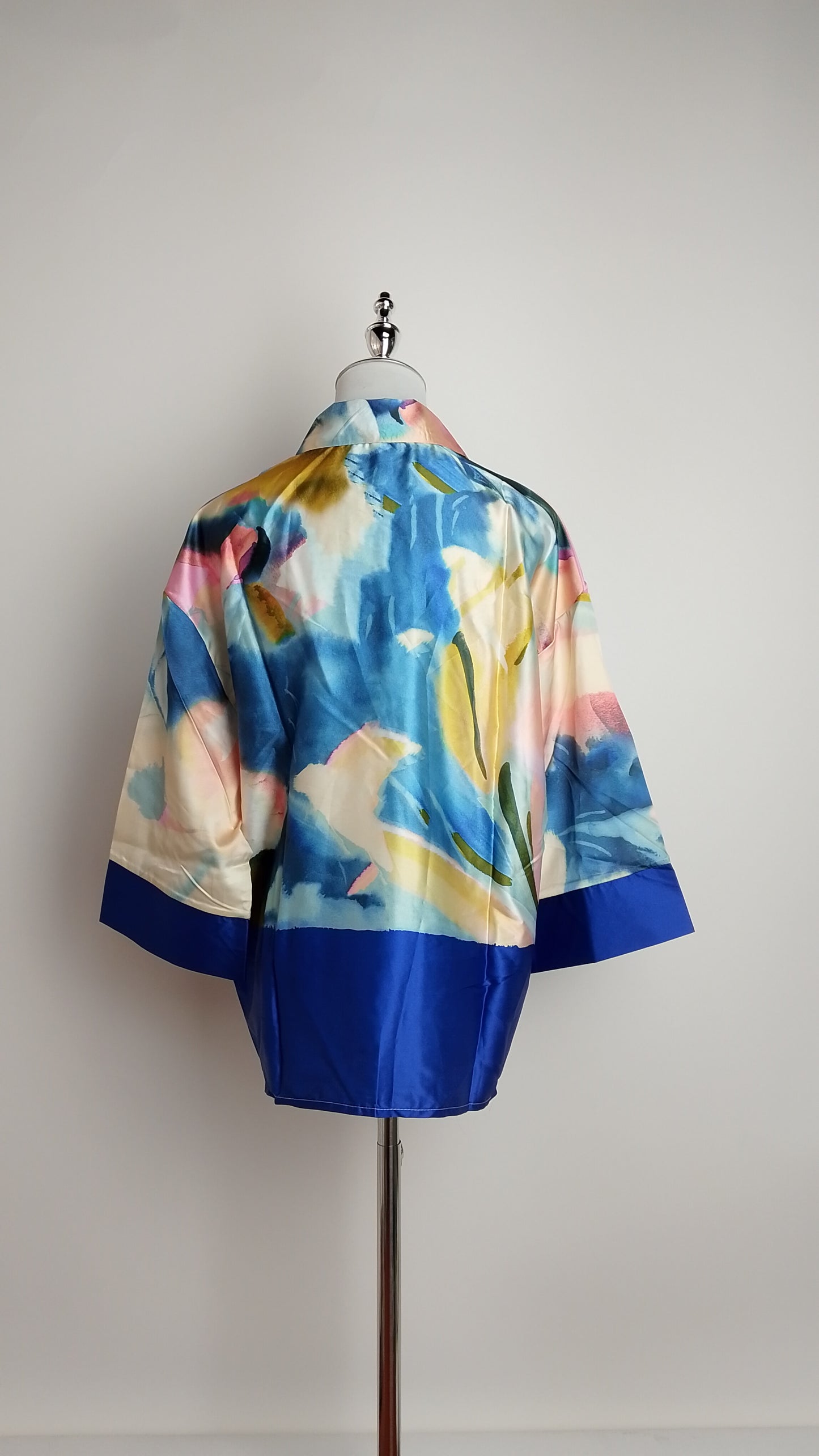 Blusa fluida azul multicolor / ANB26010