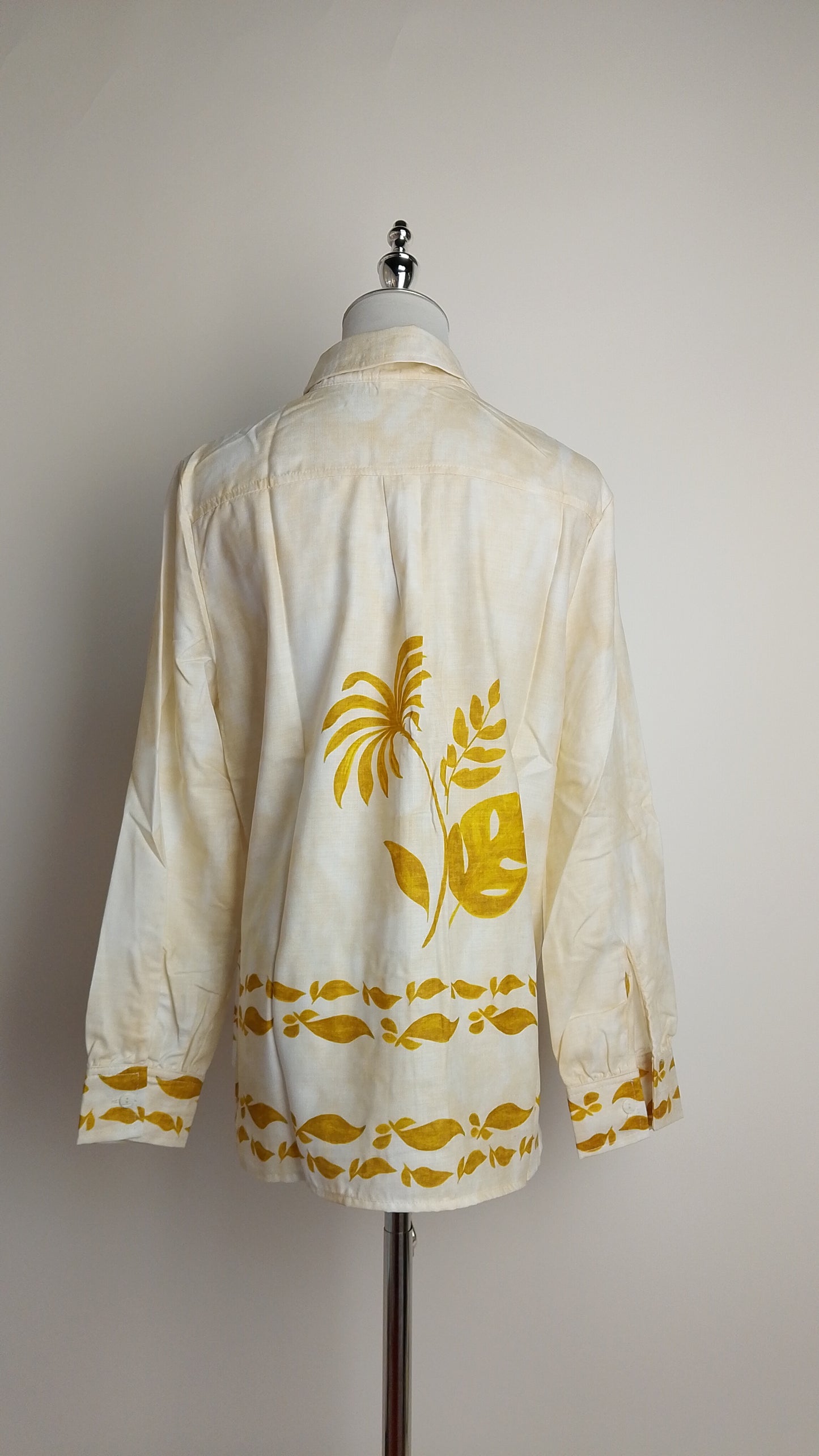 Blusa blanca estampada amarilla / ANB26004
