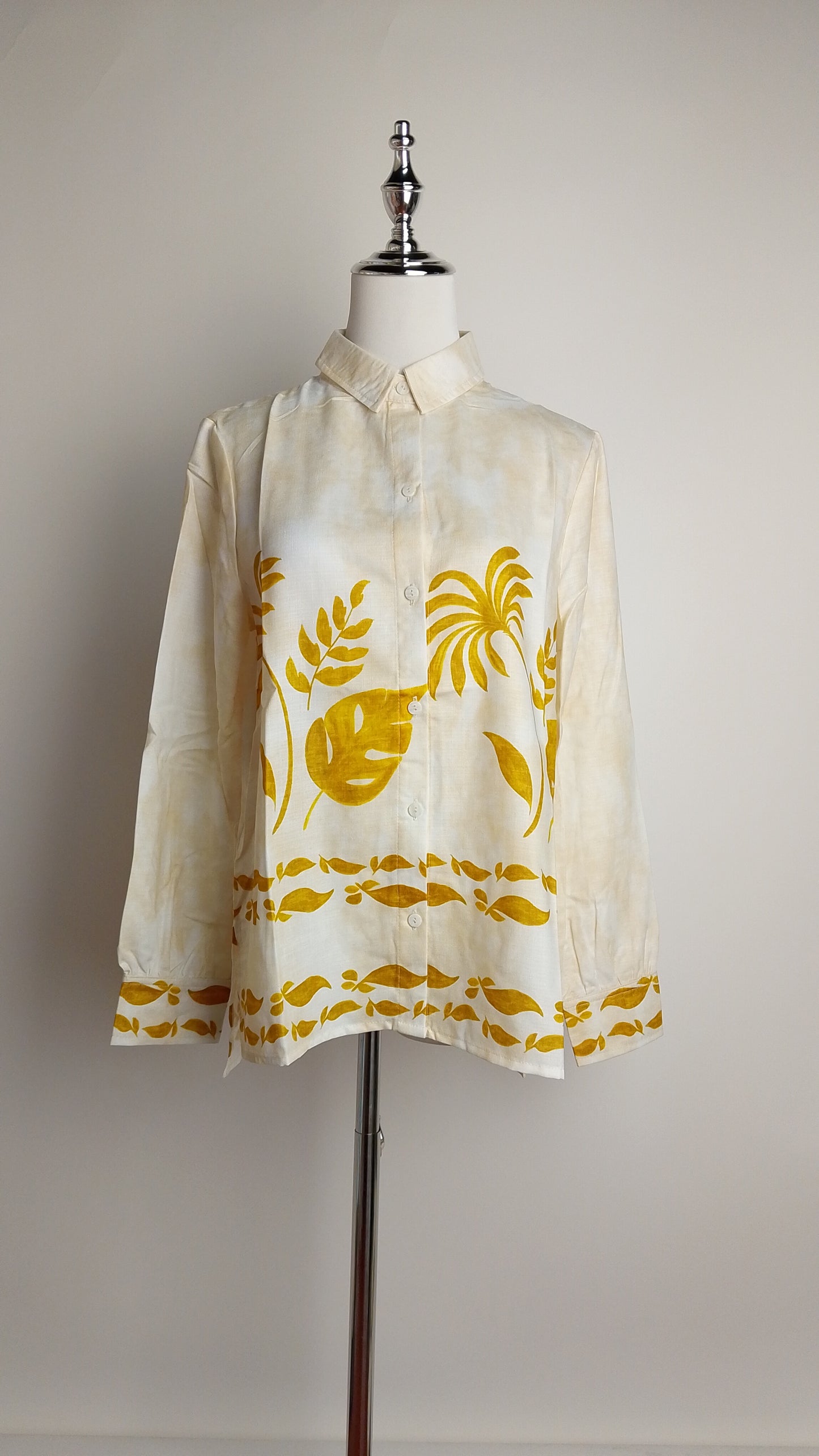 Blusa blanca estampada amarilla / ANB26004