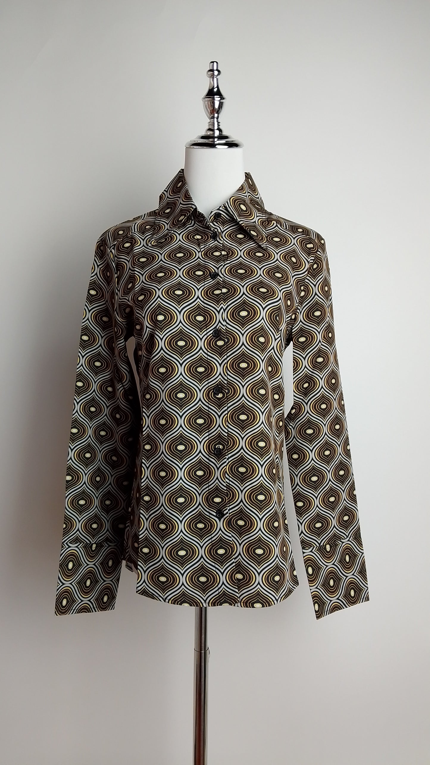 Blusa estampada café / ANB26005