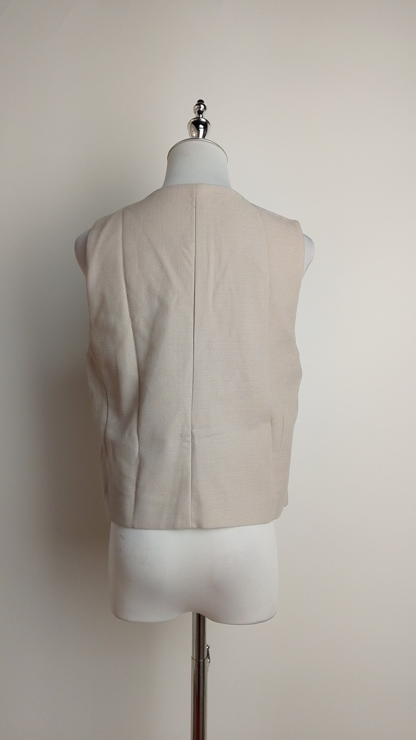 Chaleco beige con botones – ANBL2618