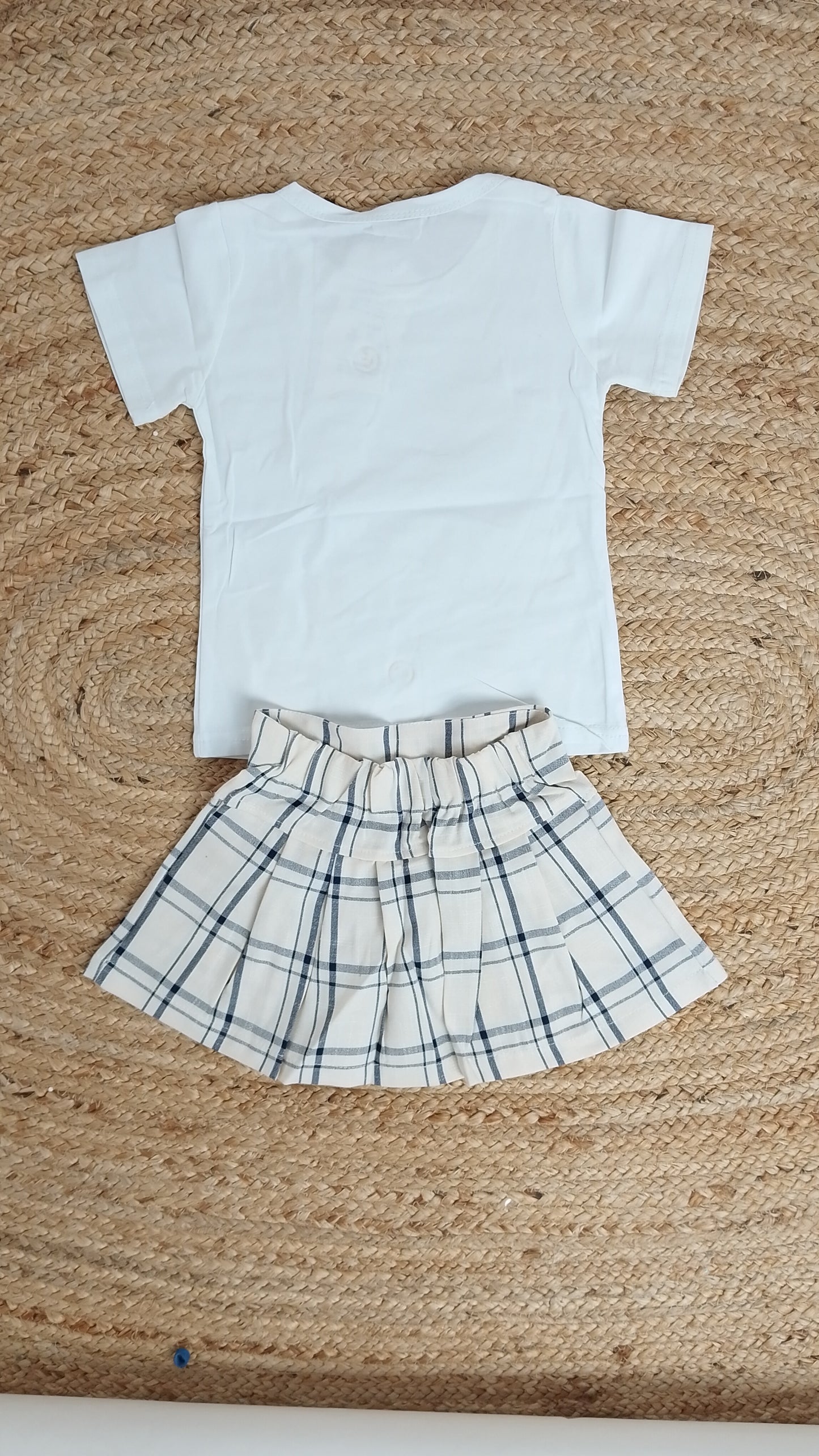Set Niña Blusa Blanca + Falda Cuadros / ANK34