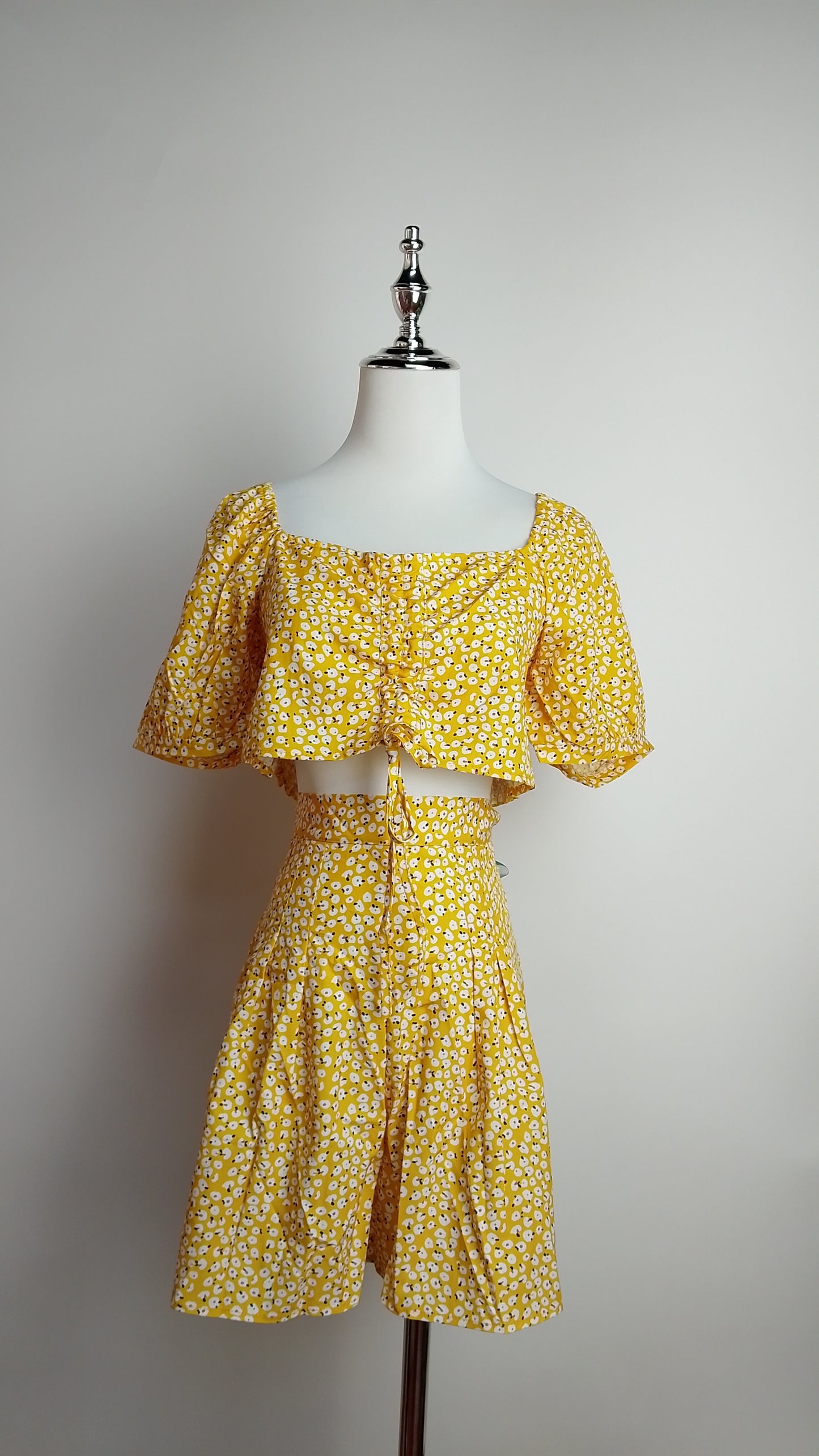 Set amarillo off shoulder / ANS07