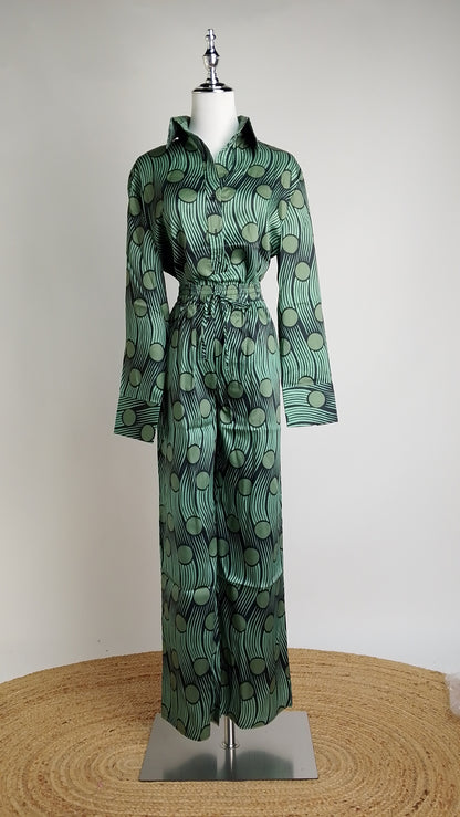 Set Camisa y Pantalón Verde Estampado Contemporáneo / ANSET02