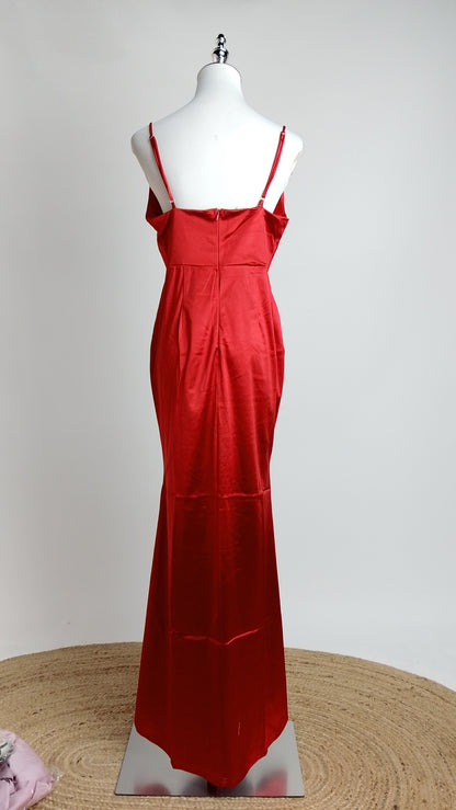Vestido de Fiesta con Escote Corazón / ANU92