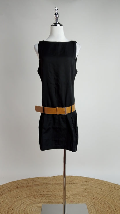 Vestido corto negro minimal / ANV106