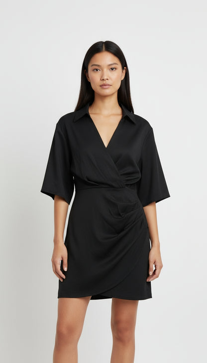 Vestido negro elegante cruzado / ANV27