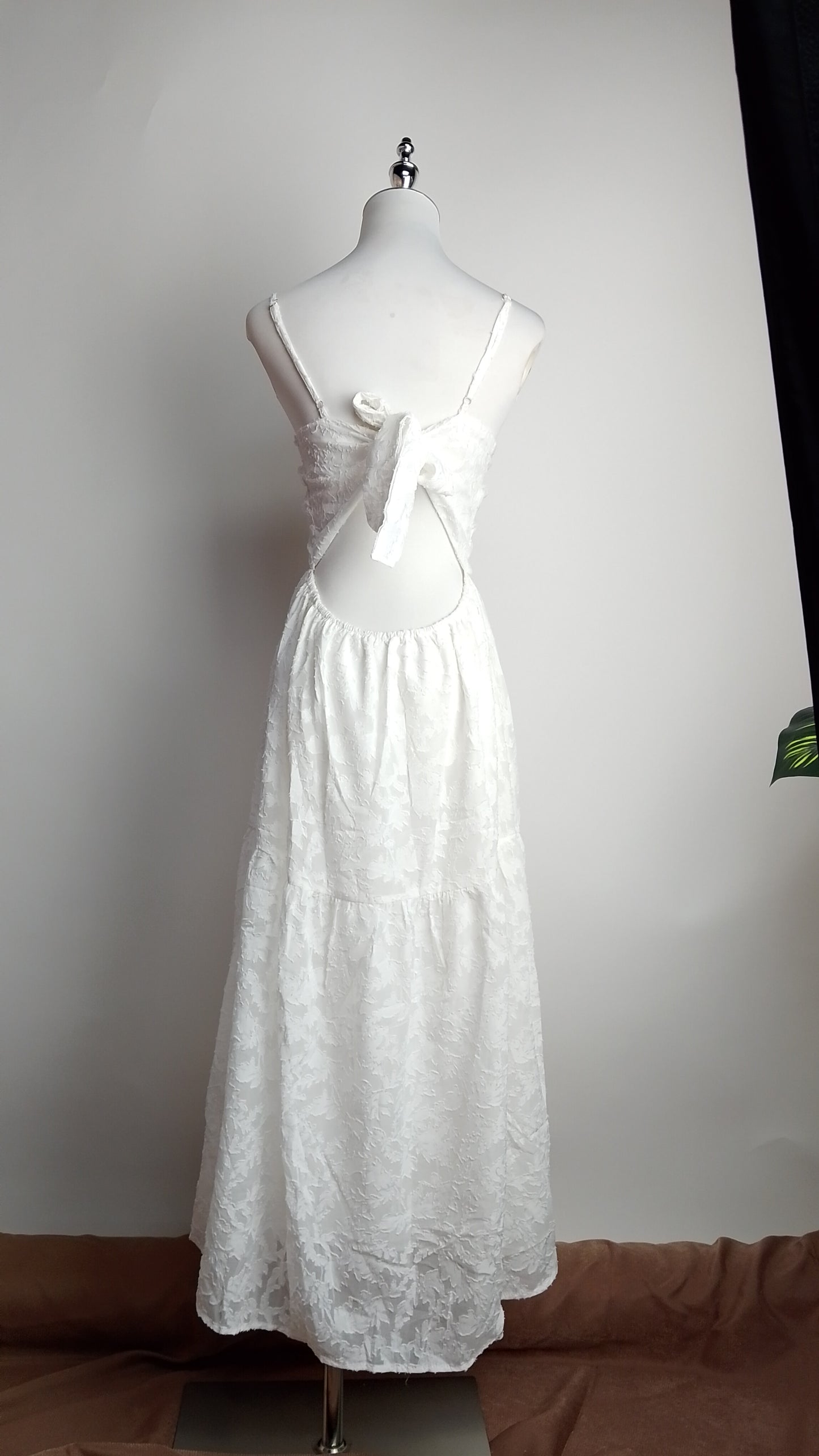 Vestido blanco largo elegante / ANV31