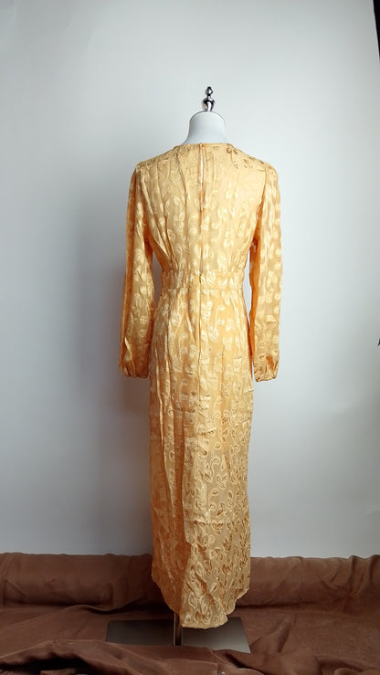 Vestido amarillo dorado satinado / ANV32