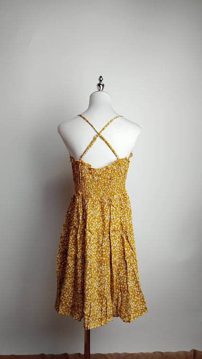 Vestido amarillo con textura / ANV33