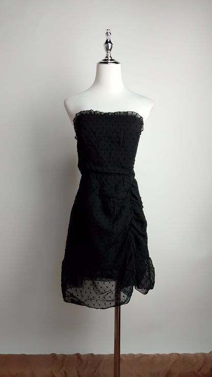 Vestido negro strapless / ANV38