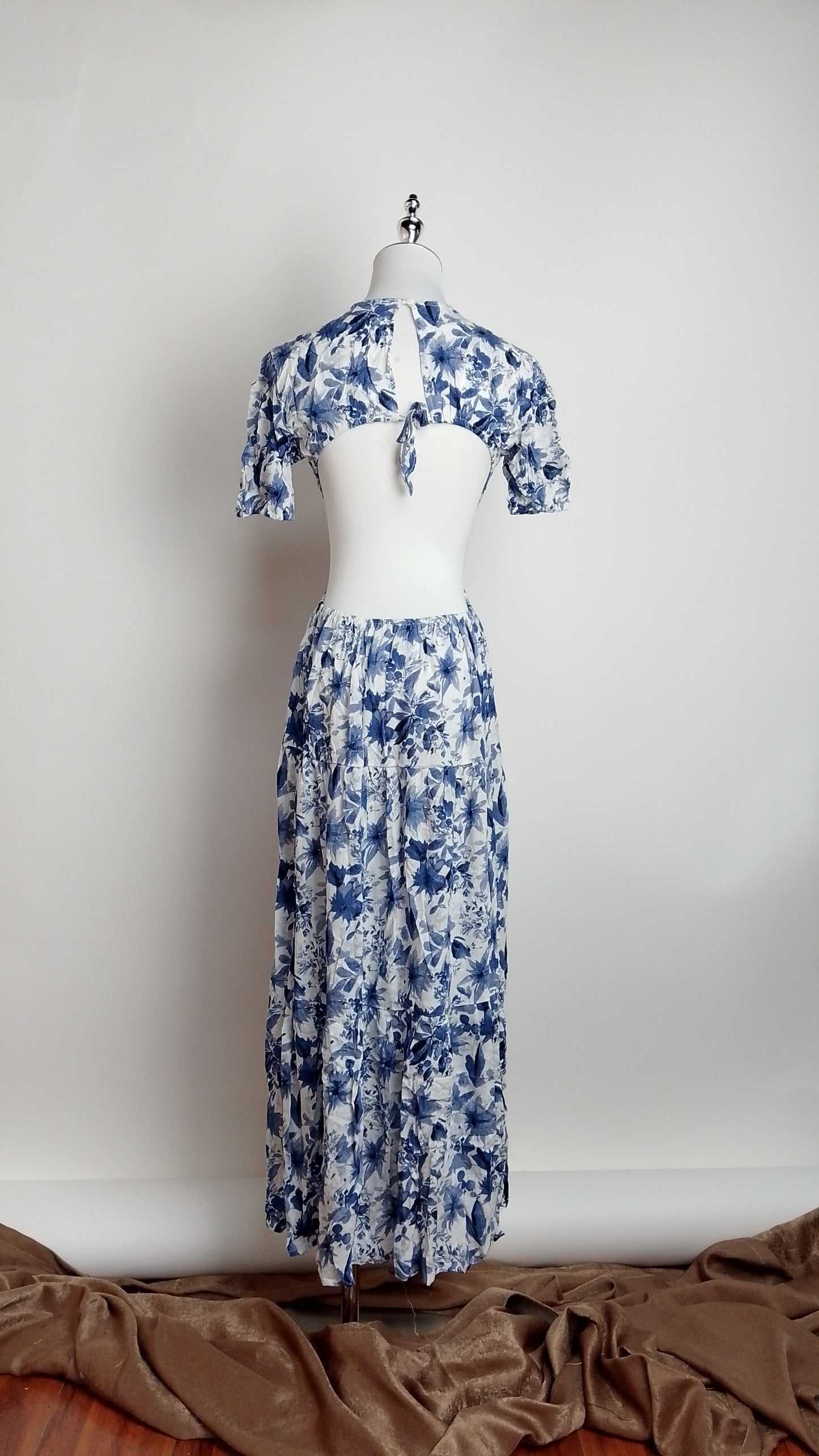 Vestido midi floral azul abertura / ANV71