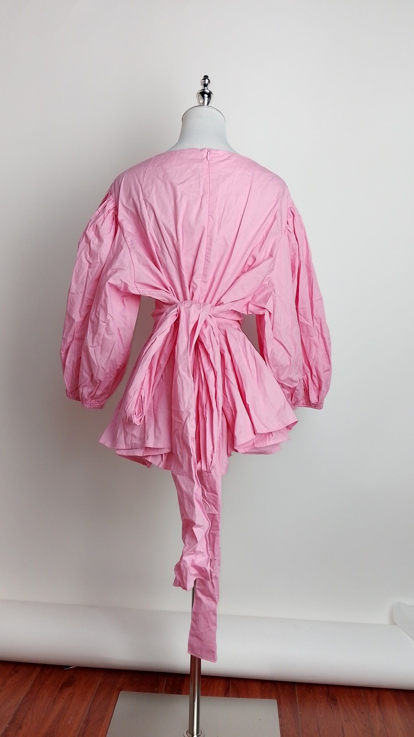 Blusa rosa con lazo / AO184