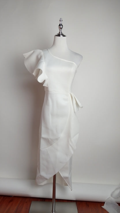 Vestido abertura en hombro / AO195
