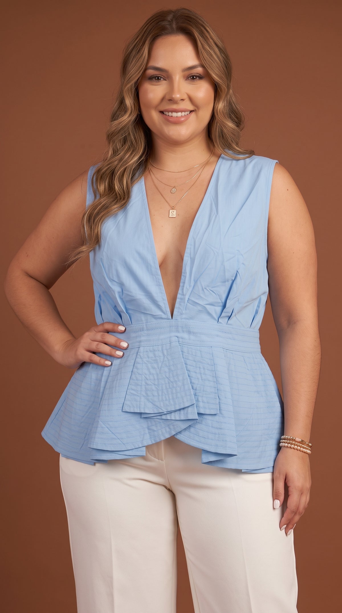 Blusa azul pastel con escote en V AOMEI / AO84