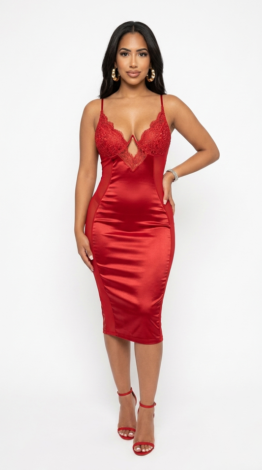 Vestido Rojo Satinado con Escote y Tirantes / V314