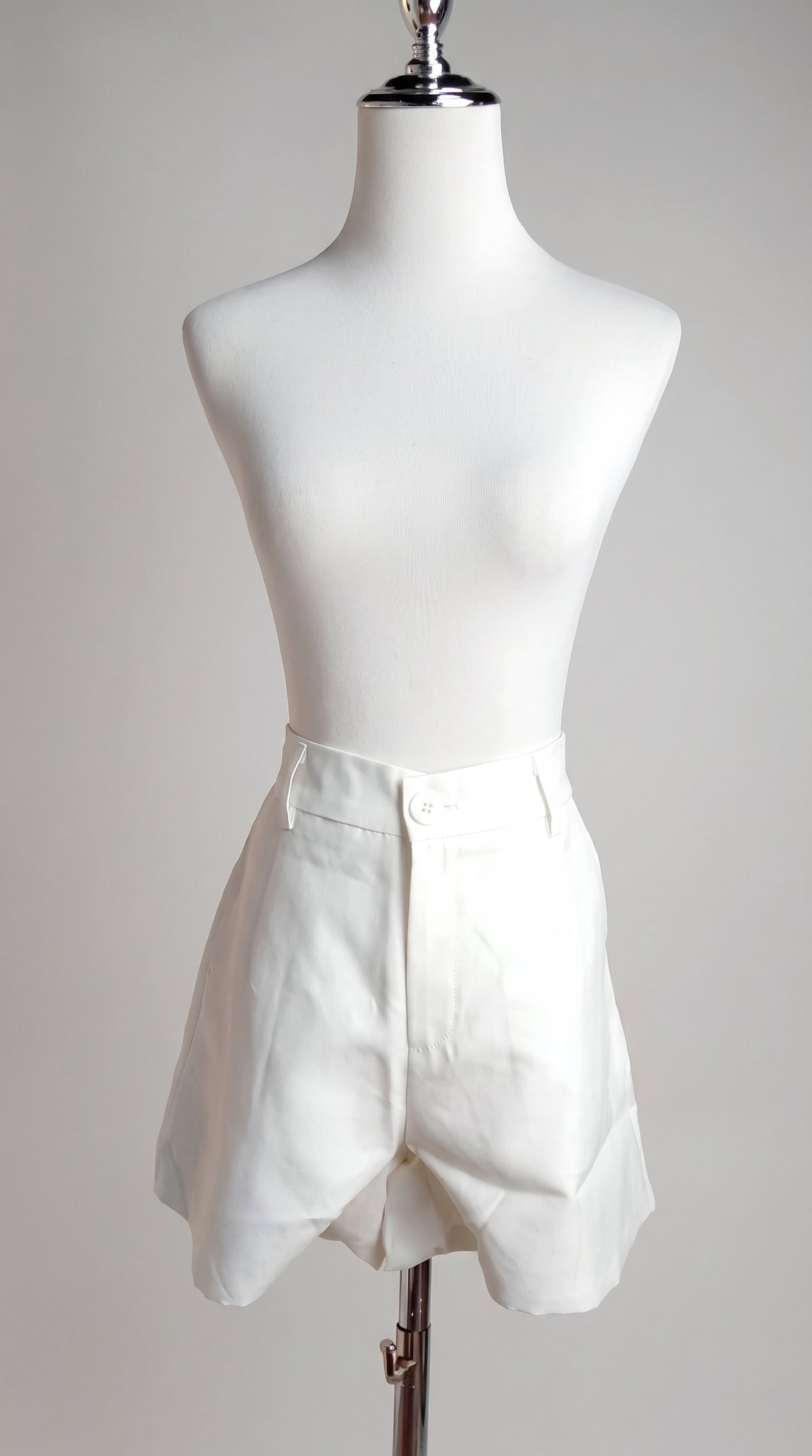 Outfits Crema y Blanco / CAS117