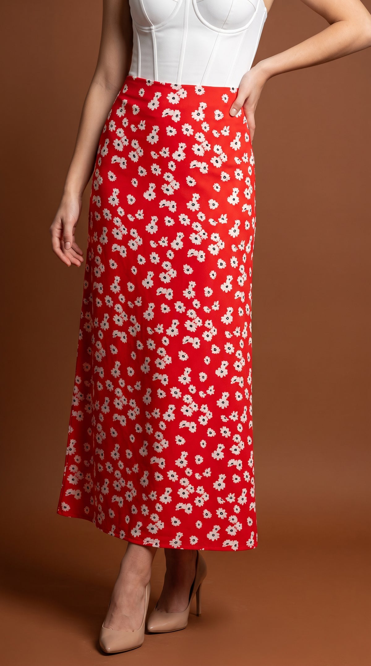 Falda midi roja floral / L19A