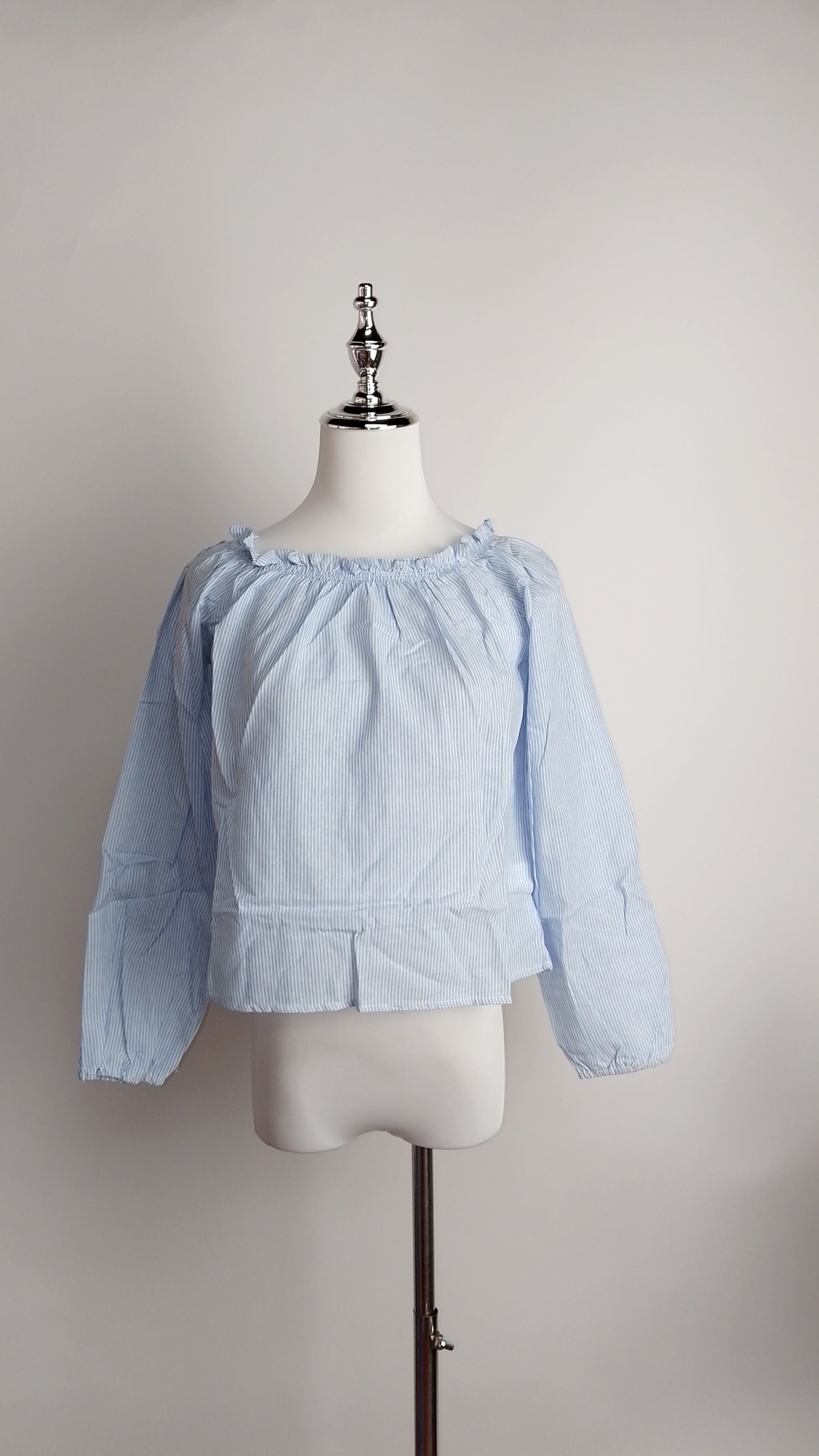 Blusa celeste encaje / ANB03