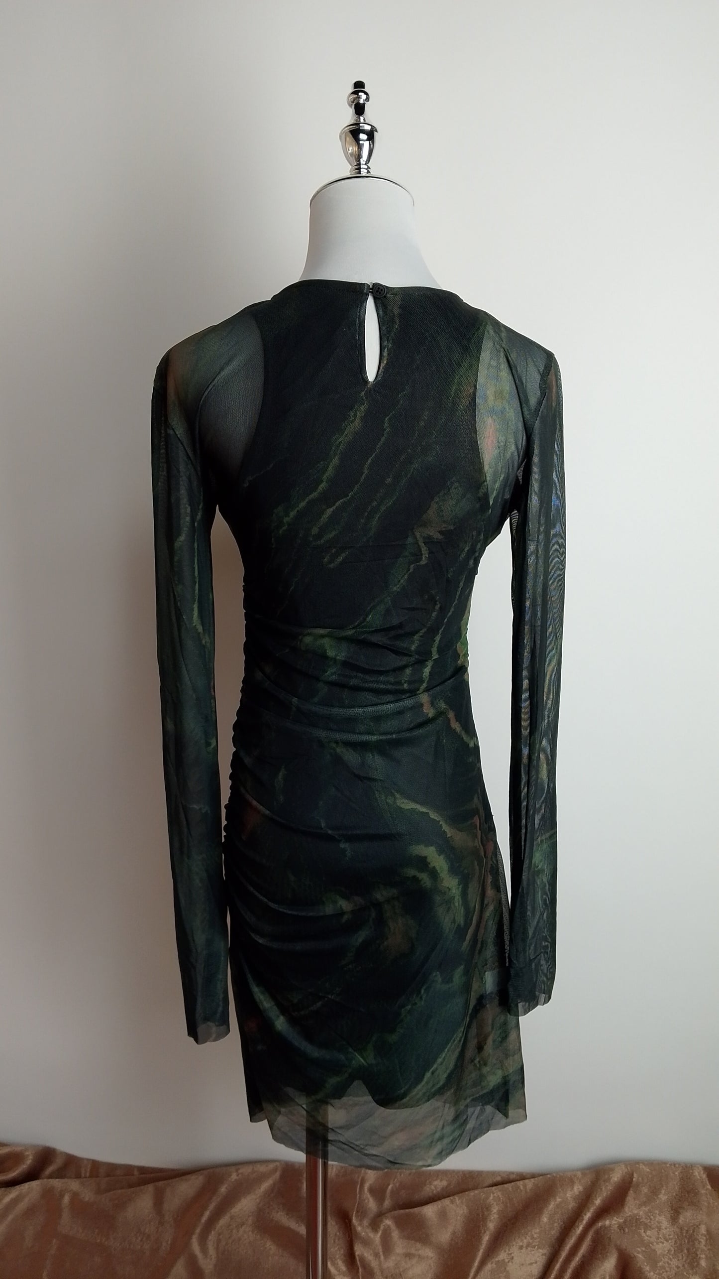 Vestido Negro Drapeado / ANU49