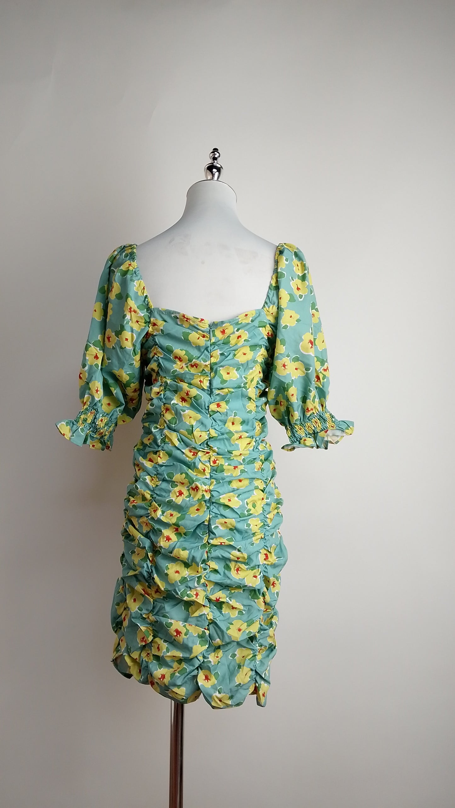 Vestido Floral Verde / ANU08
